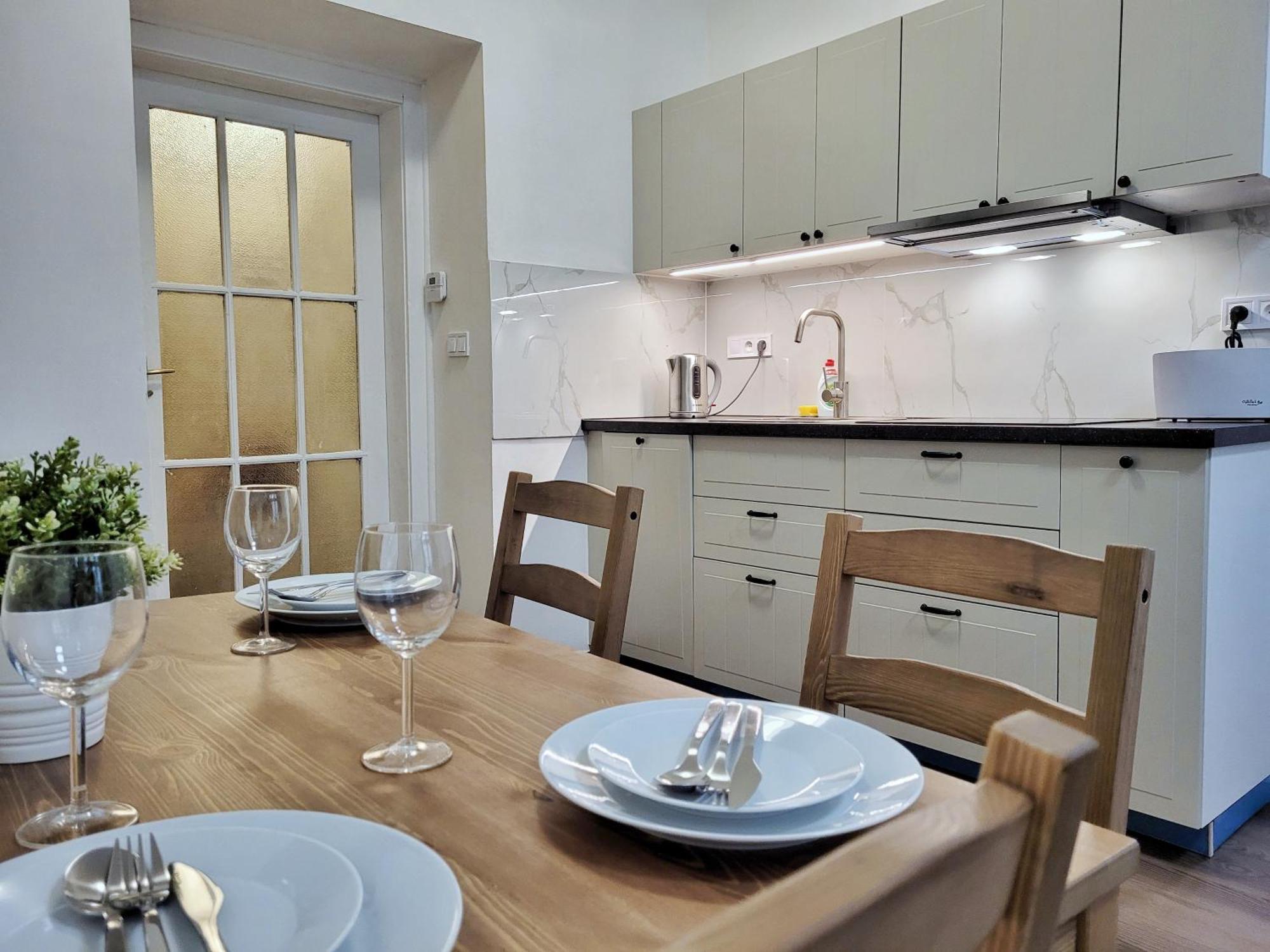Modern Near Wenceslas Square Apartamento