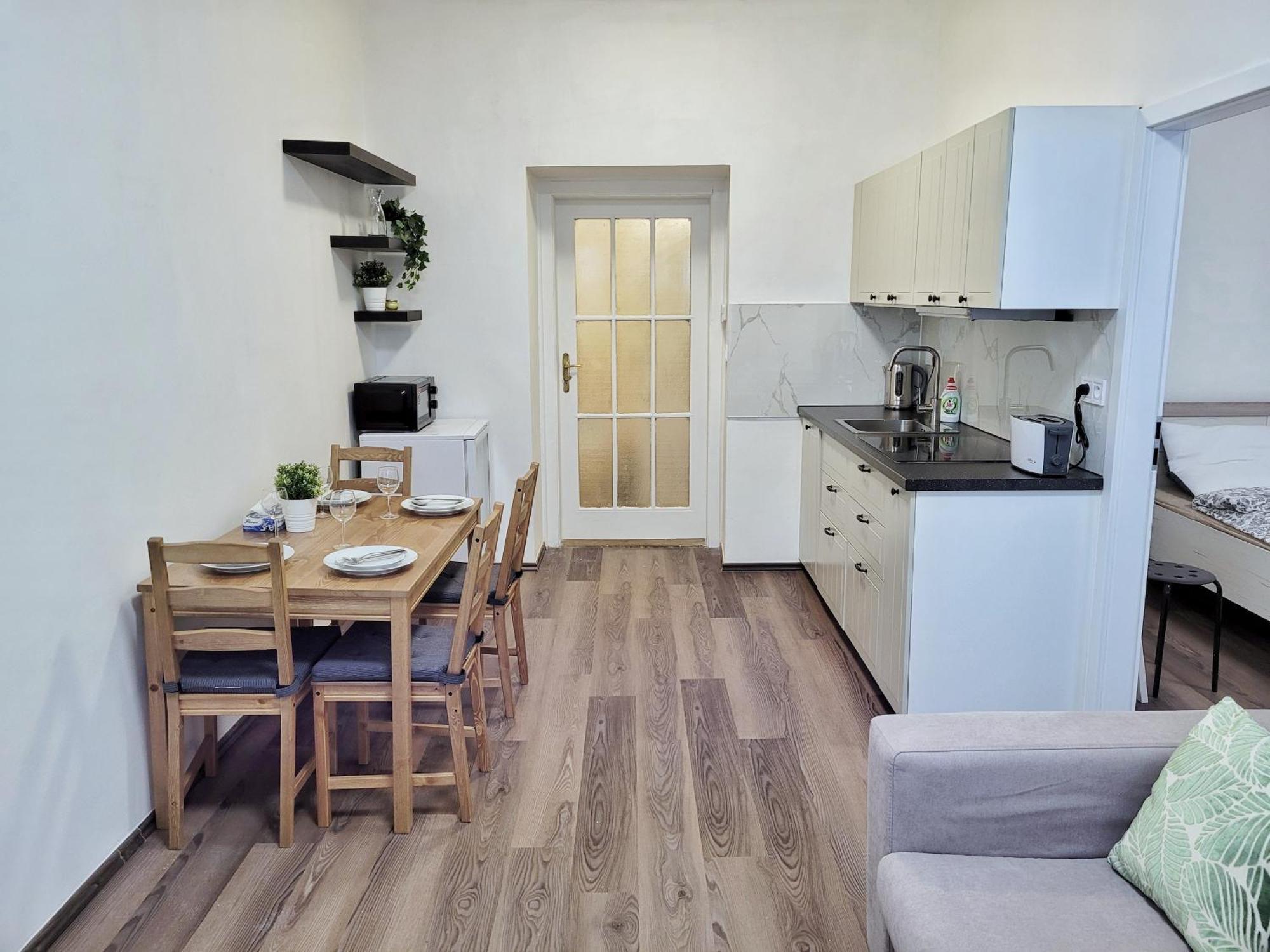 Modern Near Wenceslas Square Apartamento *